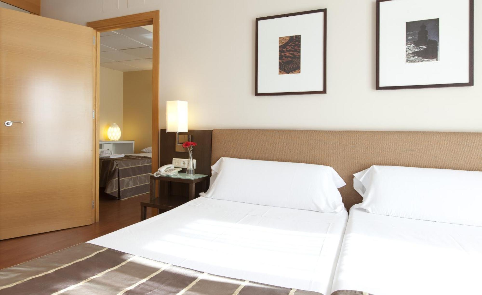 เวร์ติเซ เซบียา Hotel เซบีญา ห้อง รูปภาพ