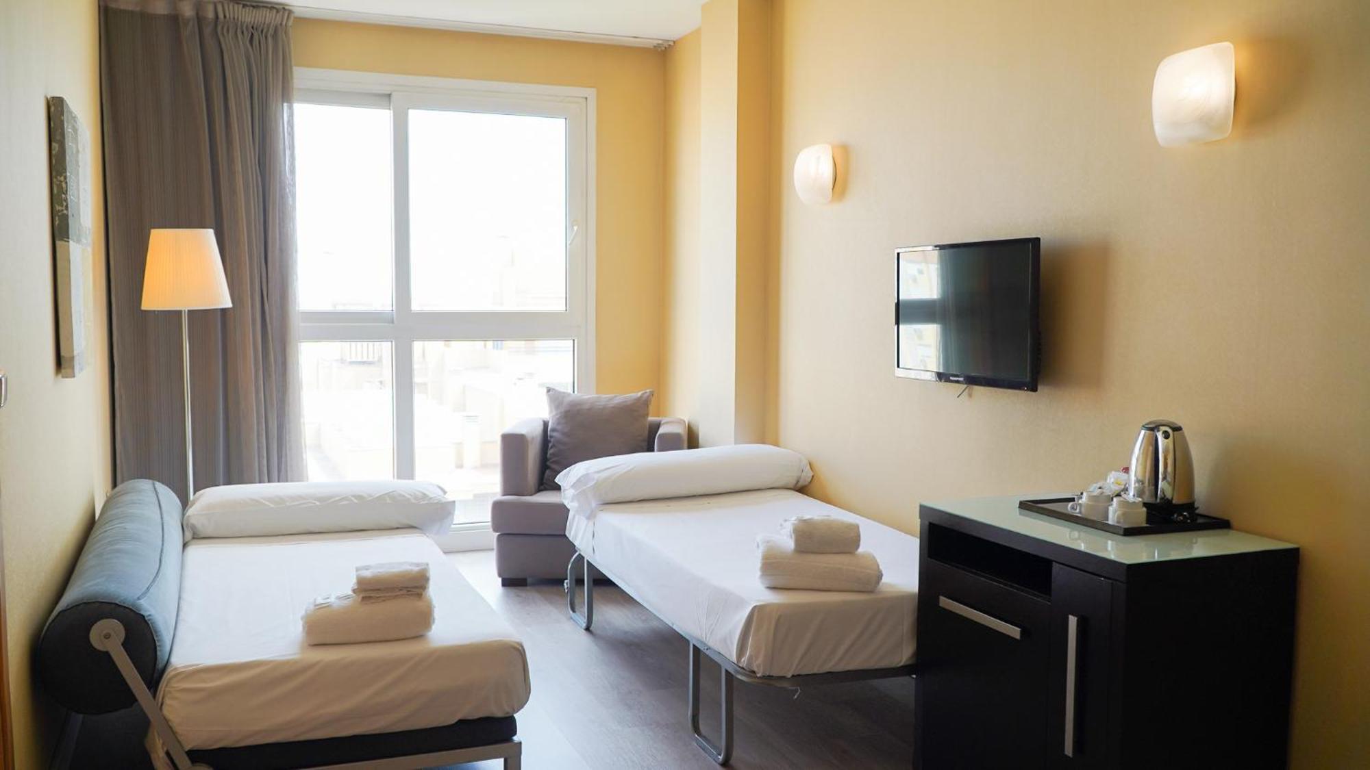 เวร์ติเซ เซบียา Hotel เซบีญา ภายนอก รูปภาพ